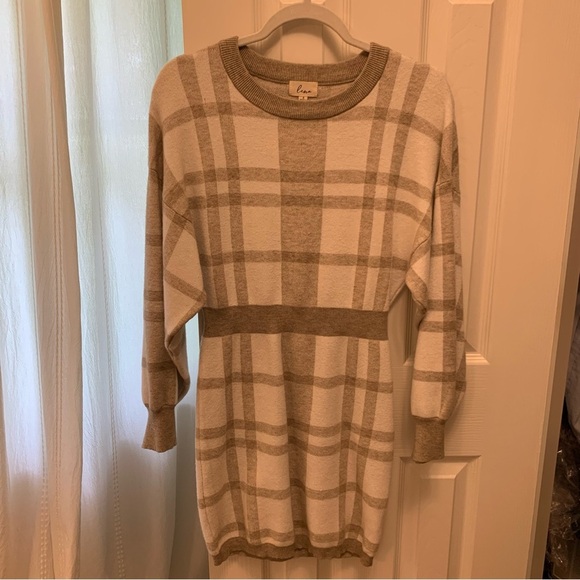 Lena Sweaters - Lena Cream and Tan Crew Neck Sweater